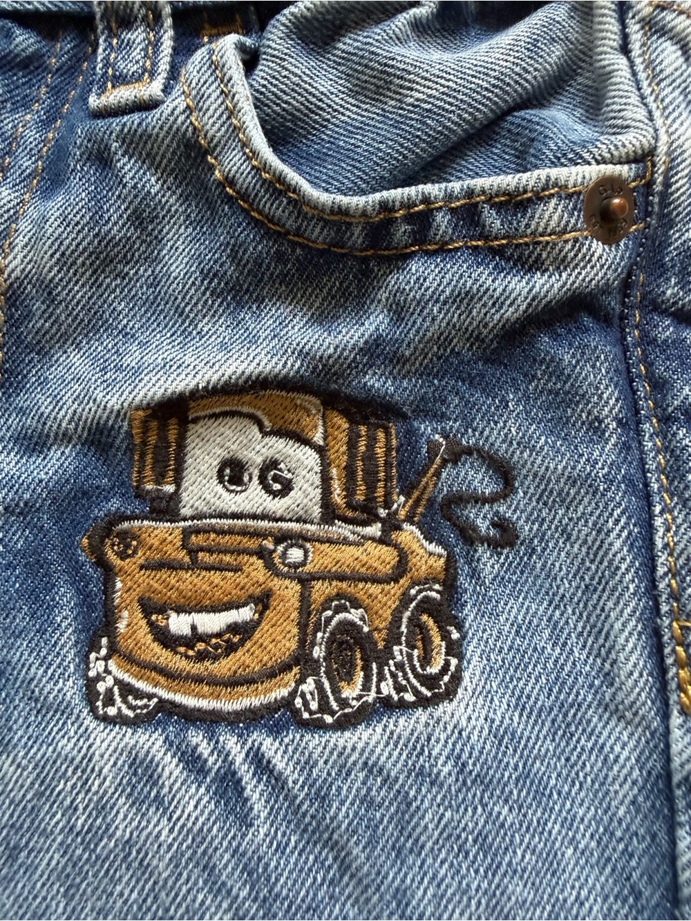 GAP Cars Jeans - Picture 2 of 4